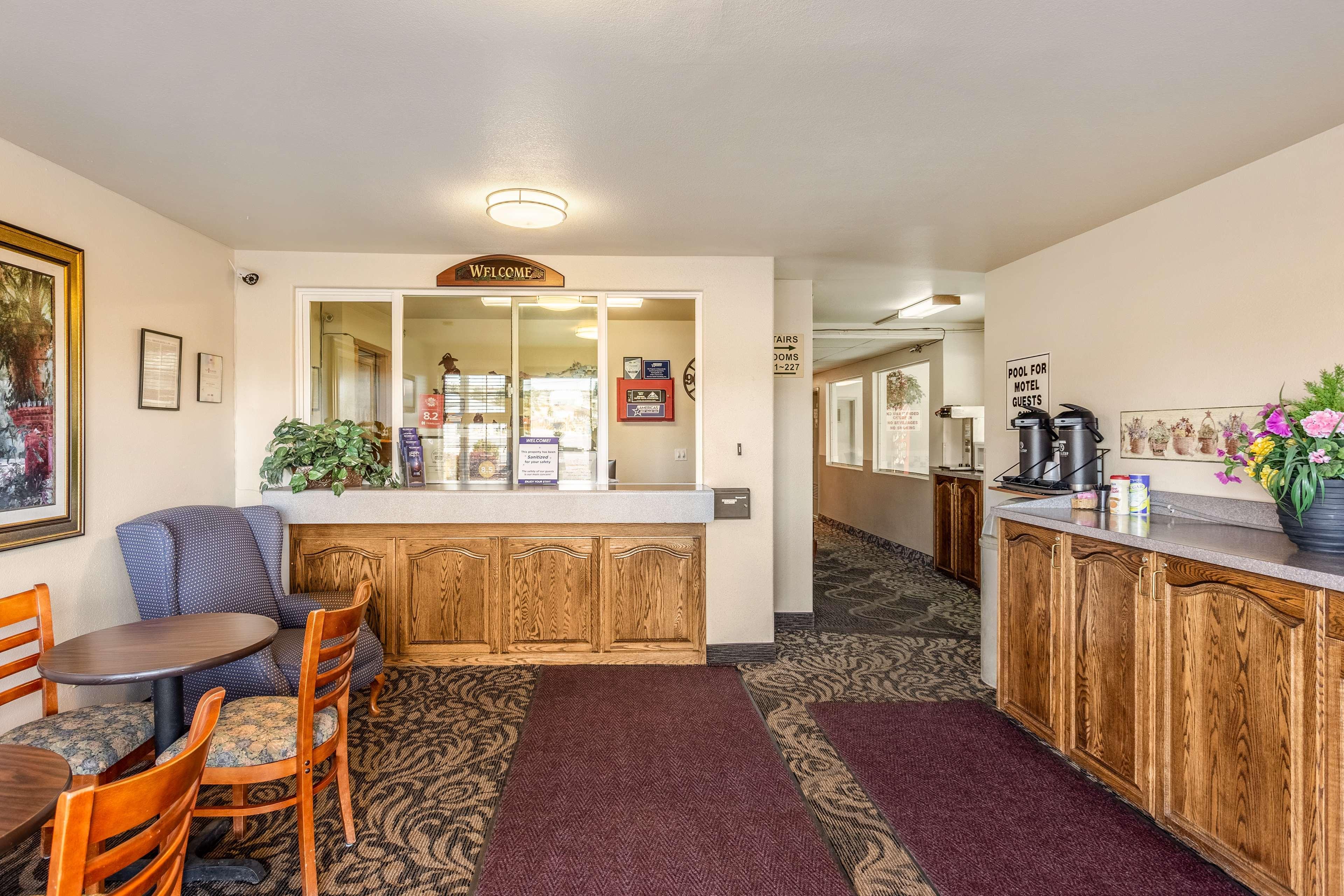 Americas Best Value Inn Burns Ngoại thất bức ảnh