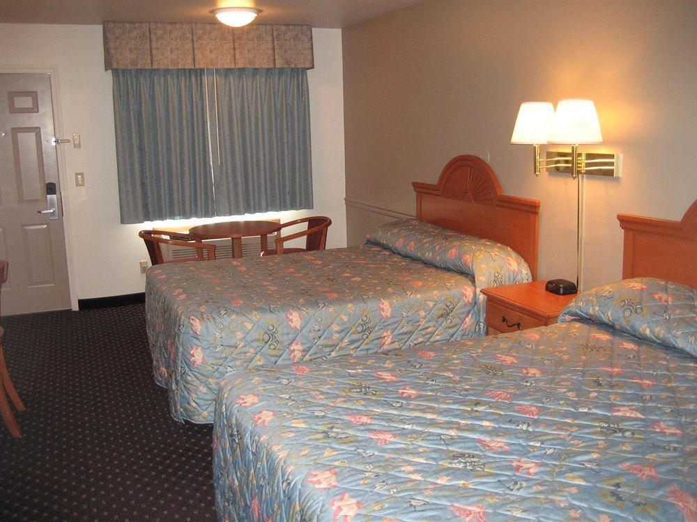 Americas Best Value Inn Burns Ngoại thất bức ảnh