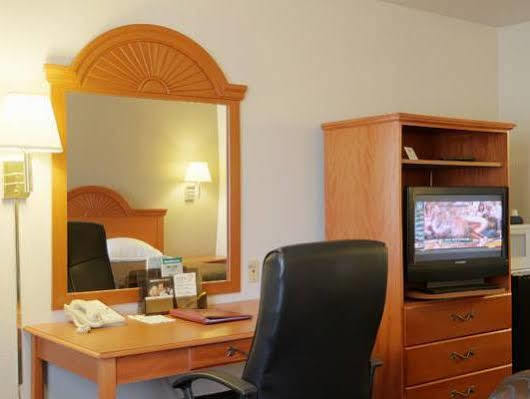 Americas Best Value Inn Burns Ngoại thất bức ảnh
