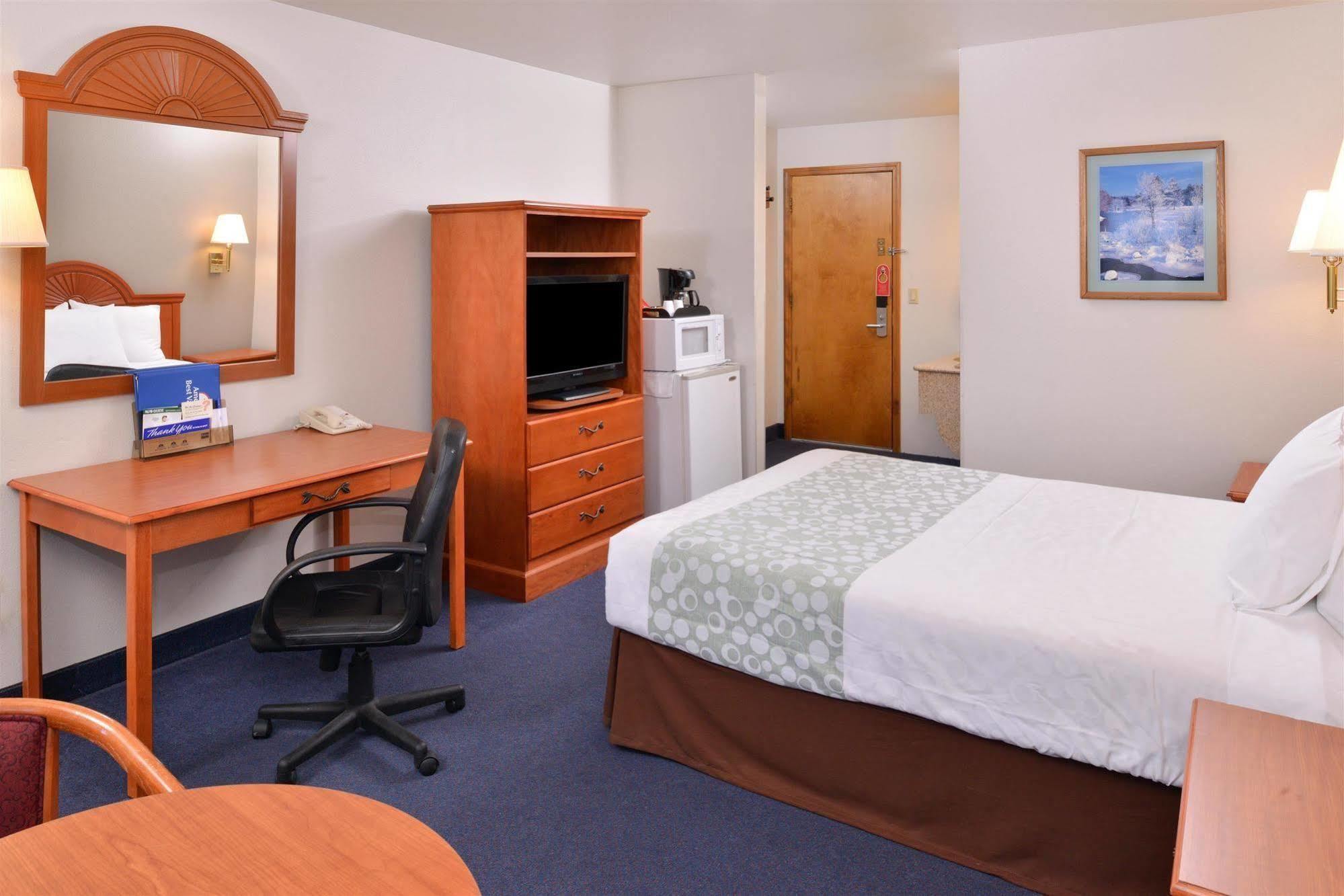 Americas Best Value Inn Burns Ngoại thất bức ảnh
